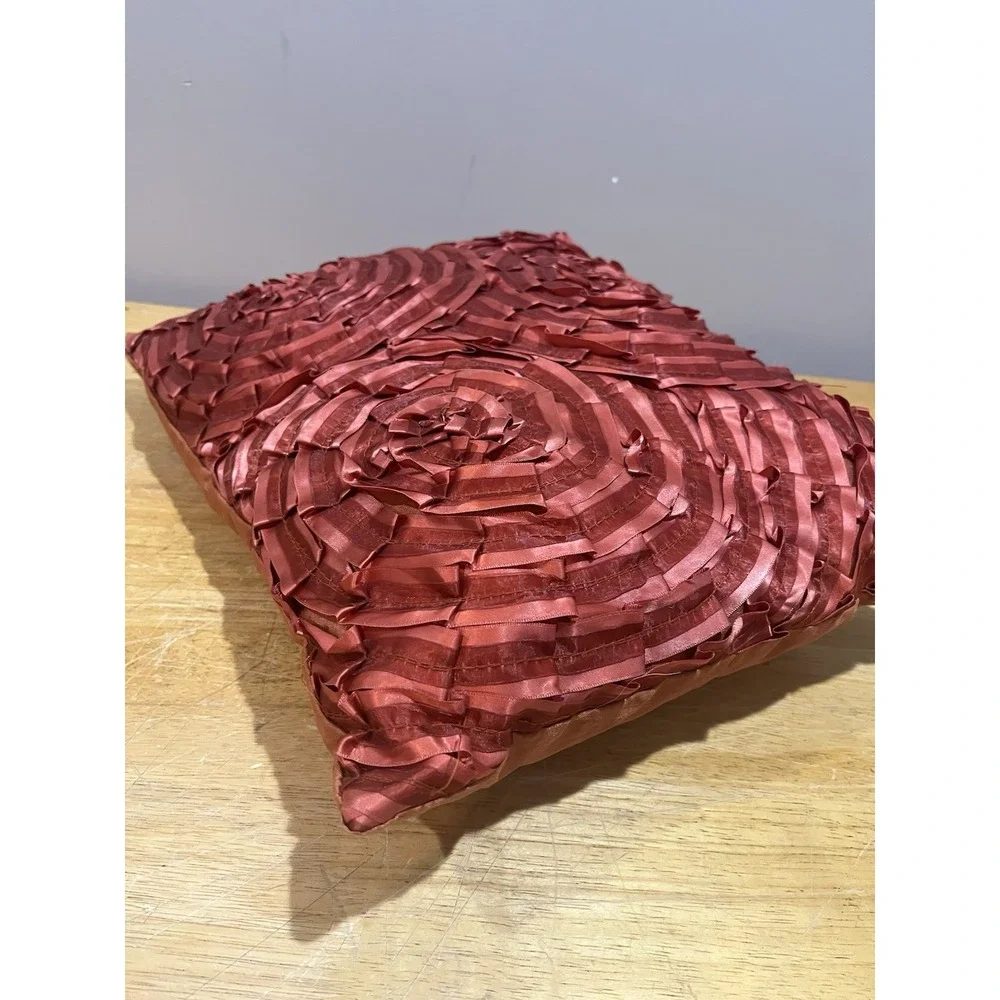 Pier 1 touch made lumbar